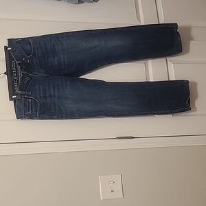 American eagle blue jeans